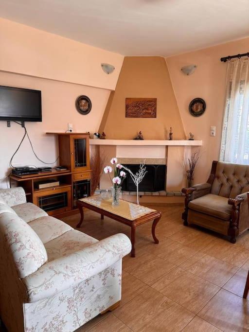Family Woodland Oasis Vipgreece Appartement Kírinthos Buitenkant foto