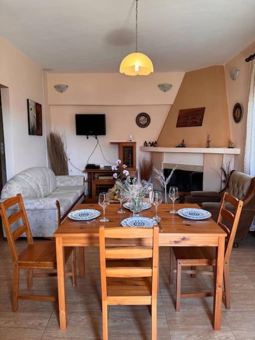 Family Woodland Oasis Vipgreece Appartement Kírinthos Buitenkant foto